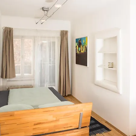 Apartment Elegant & Spacious Apartment In Graziself Check-In *